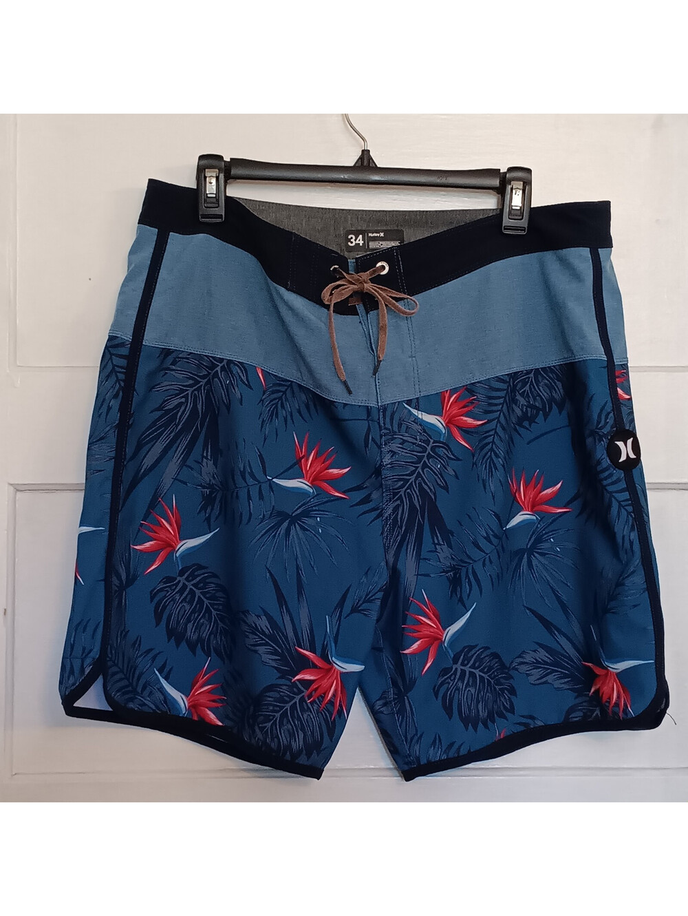 Hurley Phantom Men's Board Shorts Size 34 Length 18 Blue Floral Drawstring